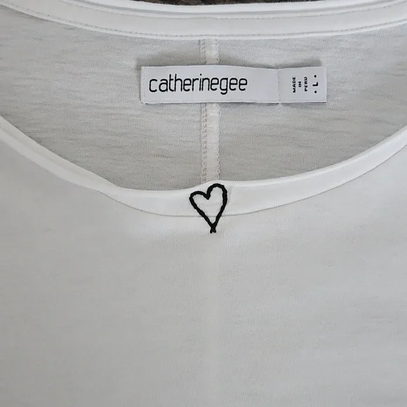 Catherine gee Embroidered Heart Long Sleeve Tee Size L - Picture 7 of 9